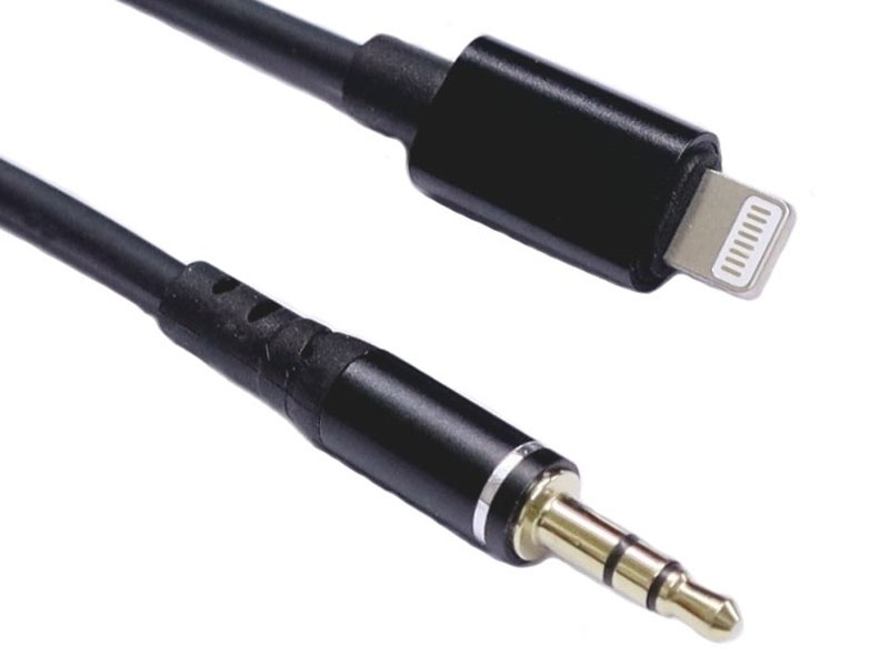  IPHONE to 3.5mm Audio AUX